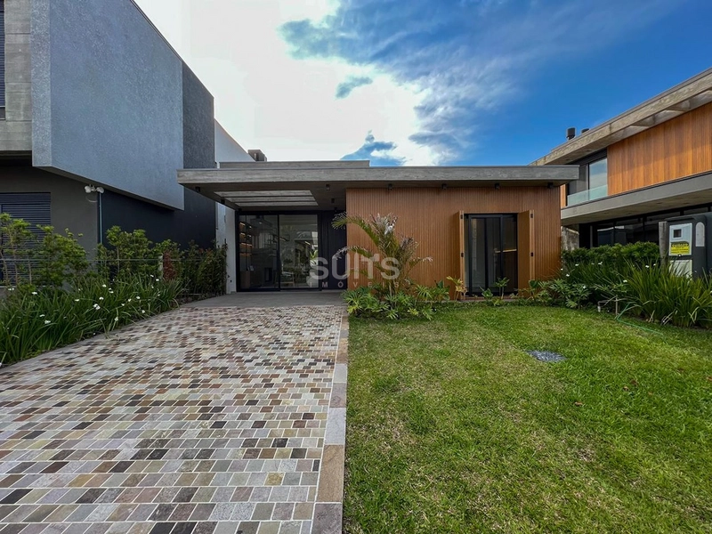 Excelente casa a venda no condominio Sunset: 2ª foto da galeria de imagens do imóvel