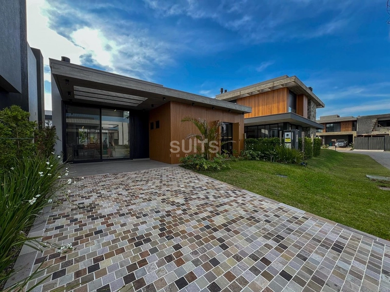 Excelente casa a venda no condominio Sunset: 3ª foto da galeria de imagens do imóvel