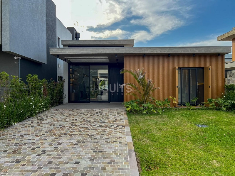 Excelente casa a venda no condominio Sunset: 1ª foto da galeria de imagens do imóvel