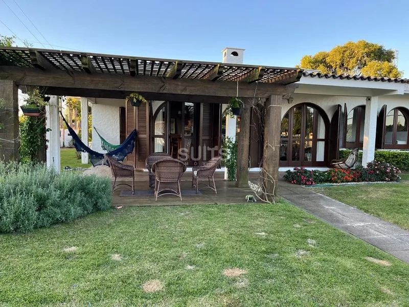 Excelente casa térrea à venda a praia de Atlântida/Xangri-Lá: 23ª foto da galeria de imagens do imóvel