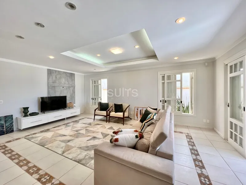 Magnífica mansão à beira mar na praia de Atlântida: 9ª foto da galeria de imagens do imóvel