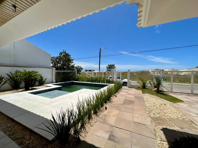 Magnífica mansão à beira mar na praia de Atlântida: 3ª foto da galeria de imagens do imóvel