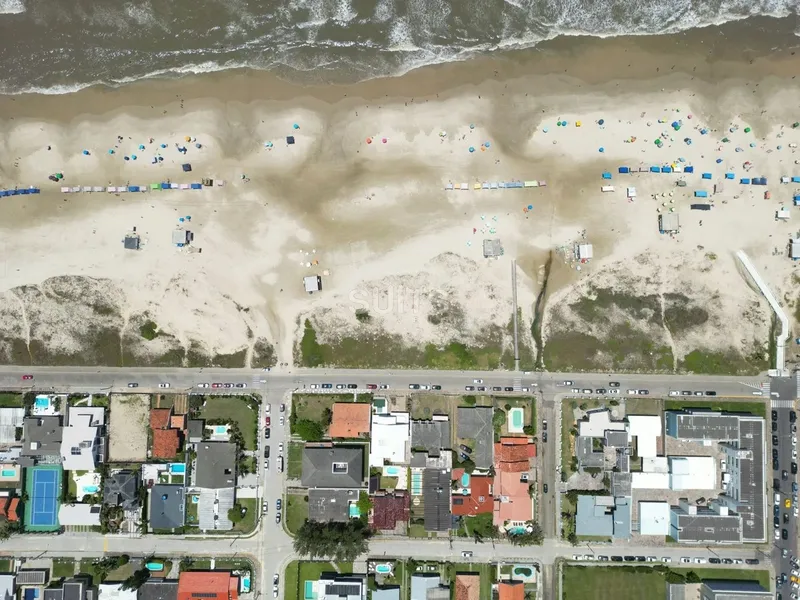 Magnífica mansão à beira mar na praia de Atlântida: 33ª foto da galeria de imagens do imóvel