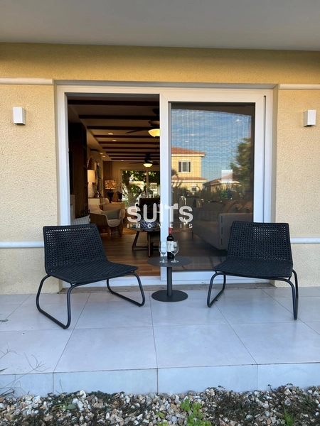 Lindo sobrado à venda no condomínio Villas Resort: 4ª foto da galeria de imagens do imóvel