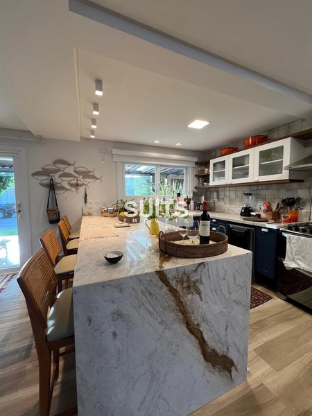 Lindo sobrado à venda no condomínio Villas Resort: 14ª foto da galeria de imagens do imóvel