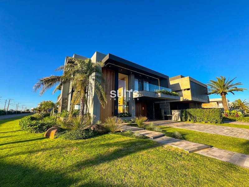 Linda casa de alto padrão no condomínio Sense: 4ª foto da galeria de imagens do imóvel