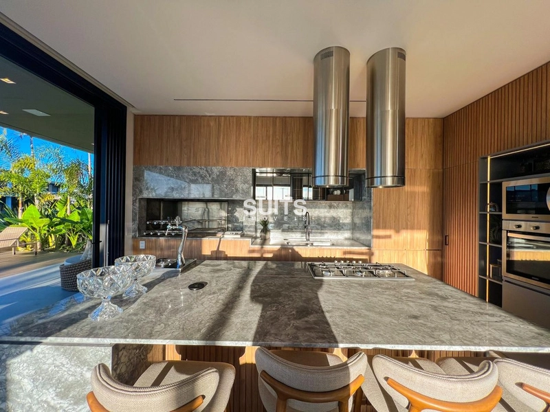 Linda casa de alto padrão no condomínio Sense: 18ª foto da galeria de imagens do imóvel