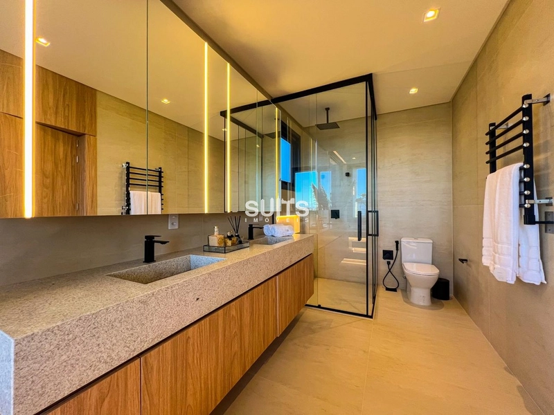 Linda casa de alto padrão no condomínio Sense: 32ª foto da galeria de imagens do imóvel