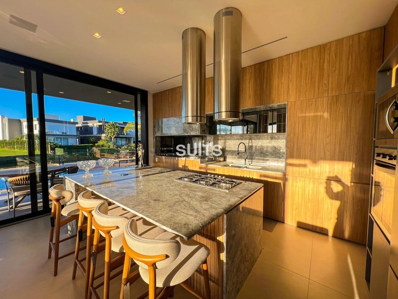 Linda casa de alto padrão no condomínio Sense: 21ª foto da galeria de imagens do imóvel