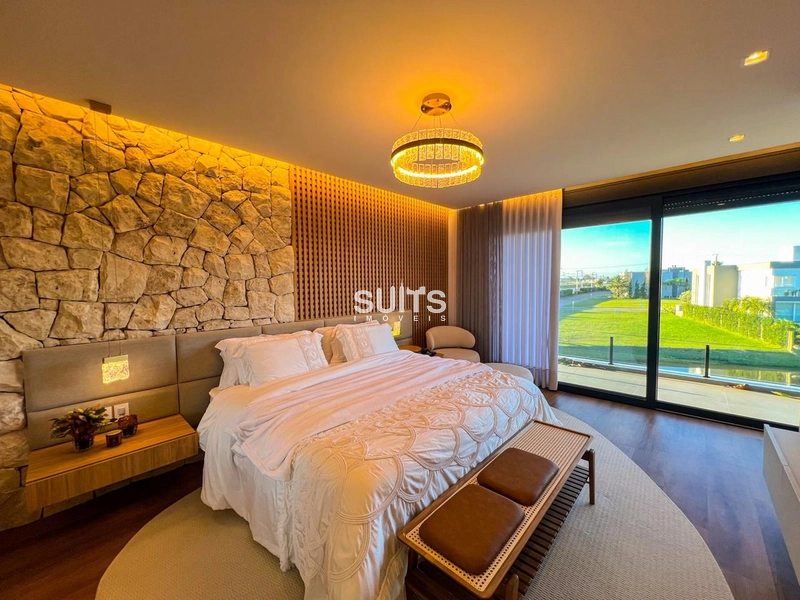 Linda casa de alto padrão no condomínio Sense: 35ª foto da galeria de imagens do imóvel