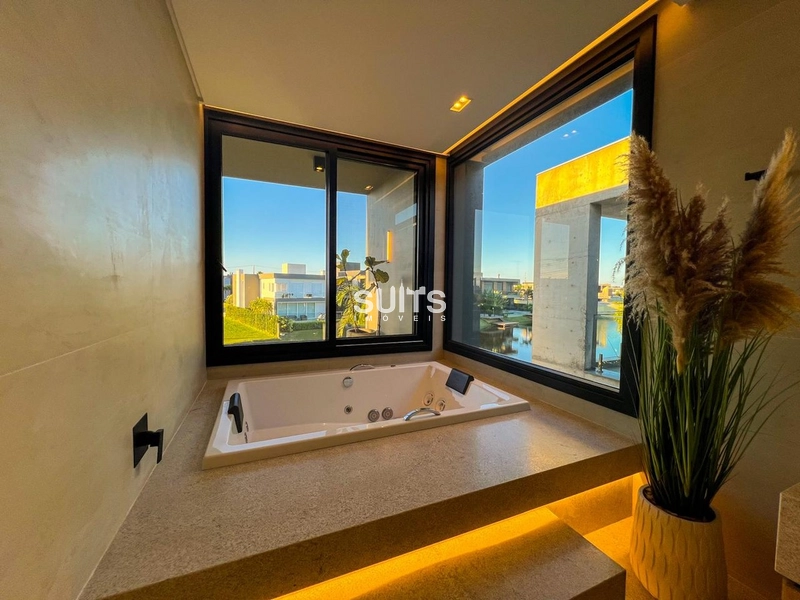 Linda casa de alto padrão no condomínio Sense: 31ª foto da galeria de imagens do imóvel