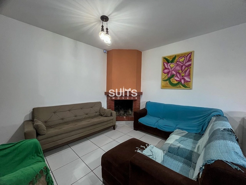 Excelente casa à venda no Centro de Xangri-lá: 4ª foto da galeria de imagens do imóvel