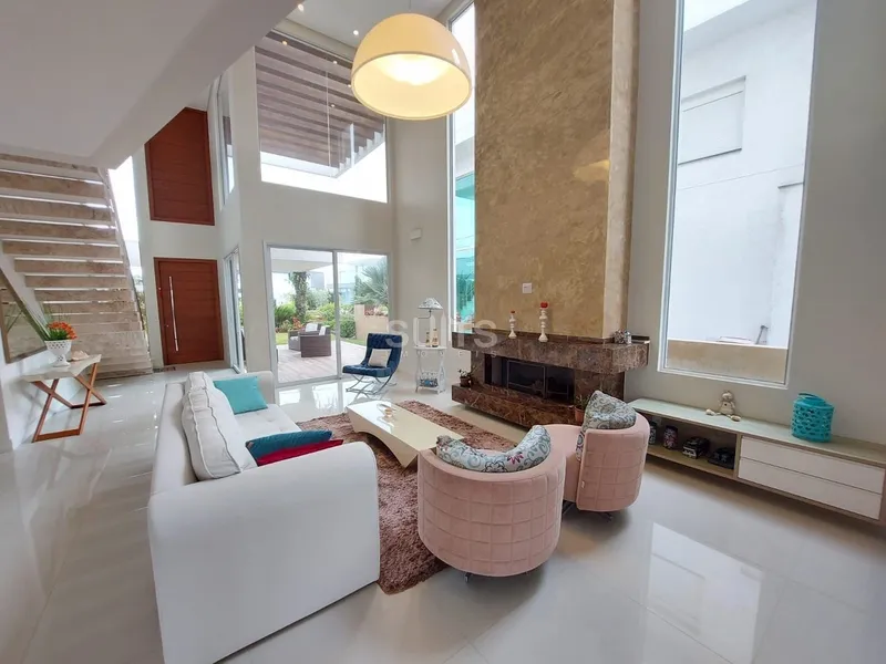 Excelente sobrado beira lago no condomínio Malibu: 7ª foto da galeria de imagens do imóvel