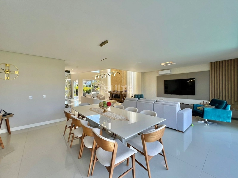 Excelente sobrado beira lago no condomínio Malibu: 19ª foto da galeria de imagens do imóvel