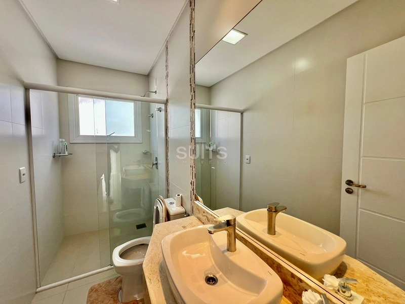 Excelente sobrado beira lago no condomínio Malibu: 4ª foto da galeria de imagens do imóvel