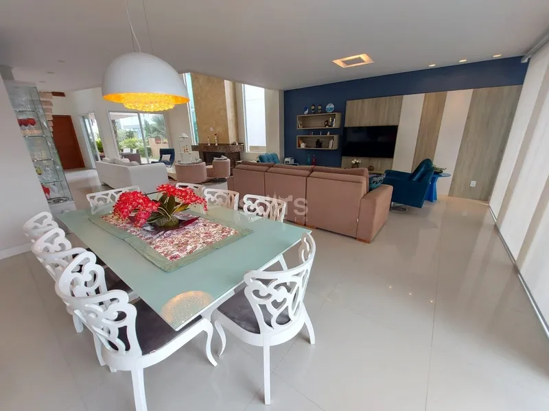 Excelente sobrado beira lago no condomínio Malibu: 11ª foto da galeria de imagens do imóvel