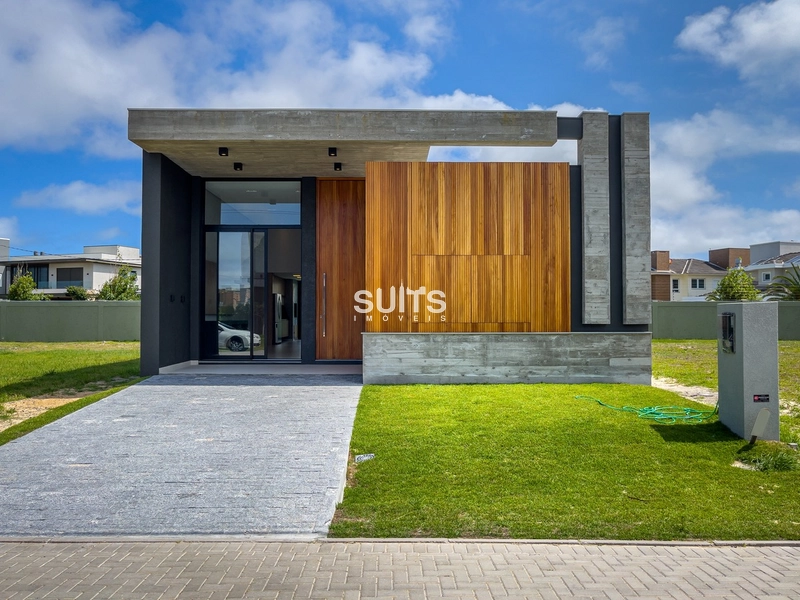 Excelente casa à venda no condomínio Sunset: 1ª foto da galeria de imagens do imóvel