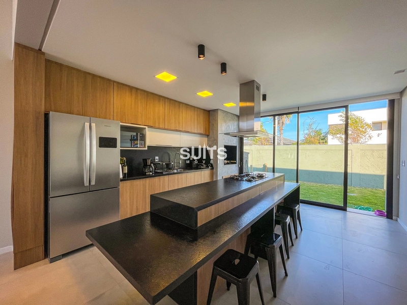 Excelente casa à venda no condomínio Sunset: 9ª foto da galeria de imagens do imóvel