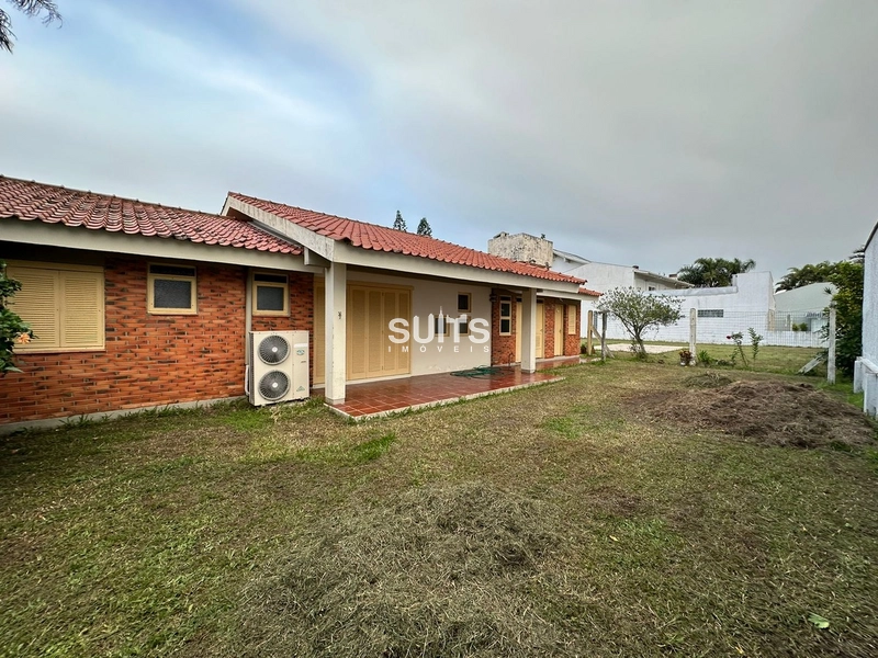 EXCELENTE CASA COM DOIS TERRENOS: 31ª foto da galeria de imagens do imóvel