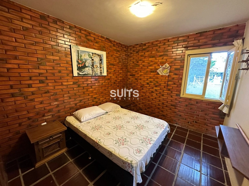 EXCELENTE CASA COM DOIS TERRENOS: 26ª foto da galeria de imagens do imóvel