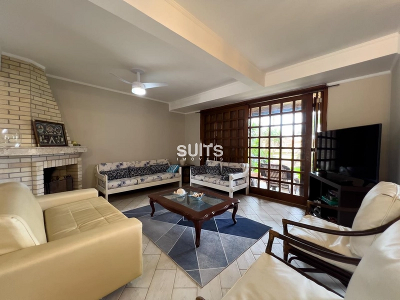 Excelente sobrado a poucos metros do mar no Centro de Xangri-Lá: 5ª foto da galeria de imagens do imóvel