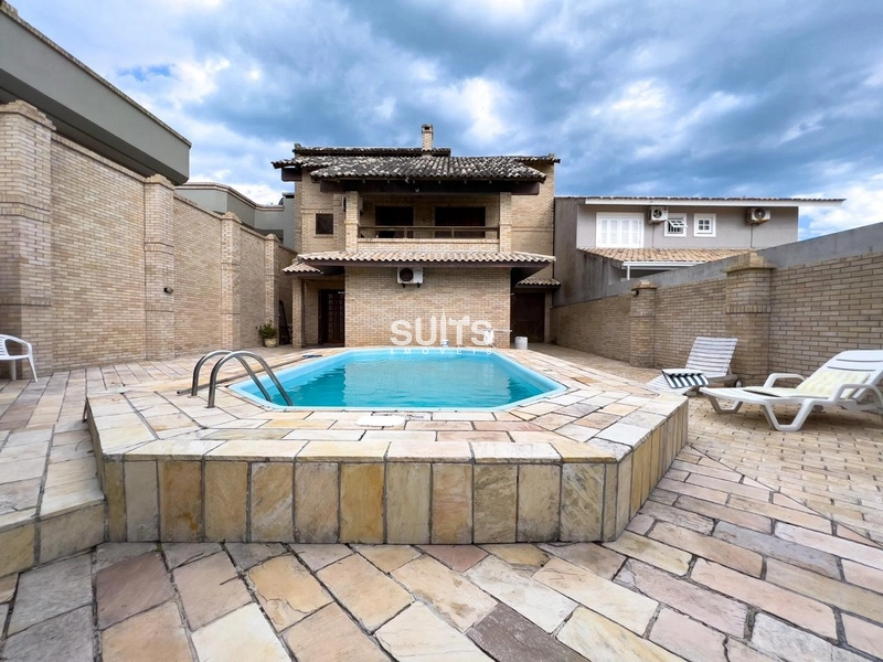 Excelente sobrado a poucos metros do mar no Centro de Xangri-Lá: 28ª foto da galeria de imagens do imóvel