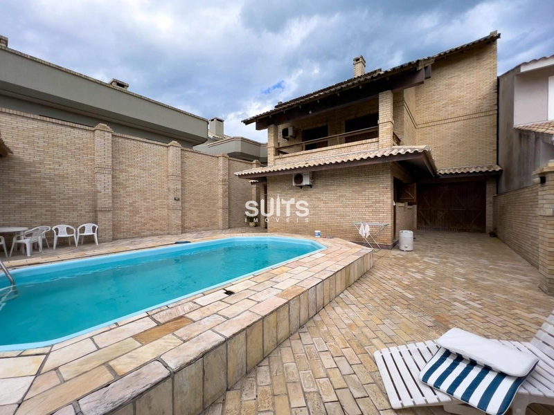 Excelente sobrado a poucos metros do mar no Centro de Xangri-Lá: 22ª foto da galeria de imagens do imóvel