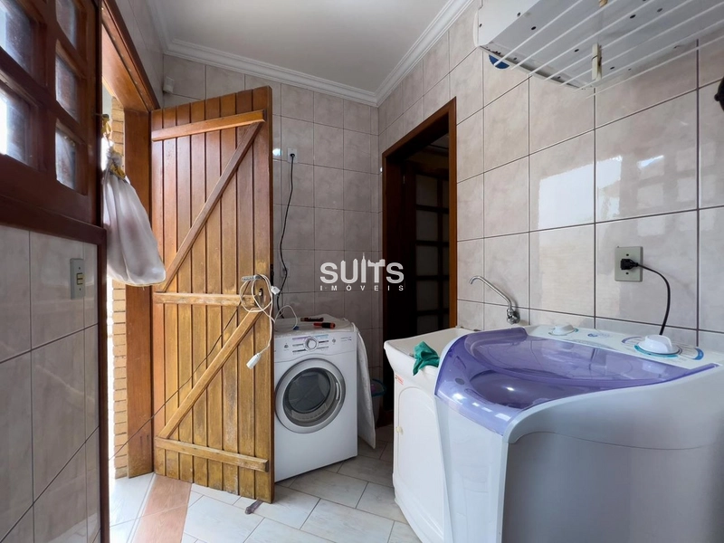 Excelente sobrado a poucos metros do mar no Centro de Xangri-Lá: 26ª foto da galeria de imagens do imóvel