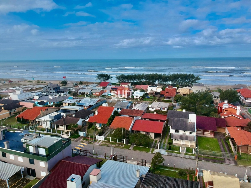 Excelente casa à poucos metros do mar na praia de Rainha do Mar: 9ª foto da galeria de imagens do imóvel