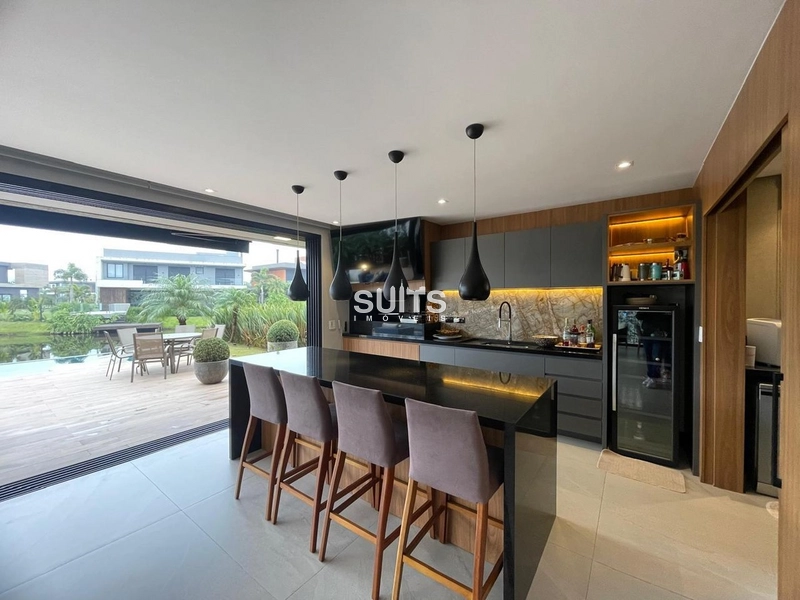 Lindíssimo sobrado beira lago à venda no condomínio Sense: 14ª foto da galeria de imagens do imóvel