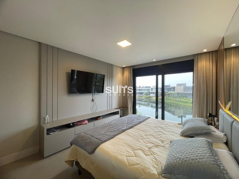 Lindíssimo sobrado beira lago à venda no condomínio Sense: 42ª foto da galeria de imagens do imóvel