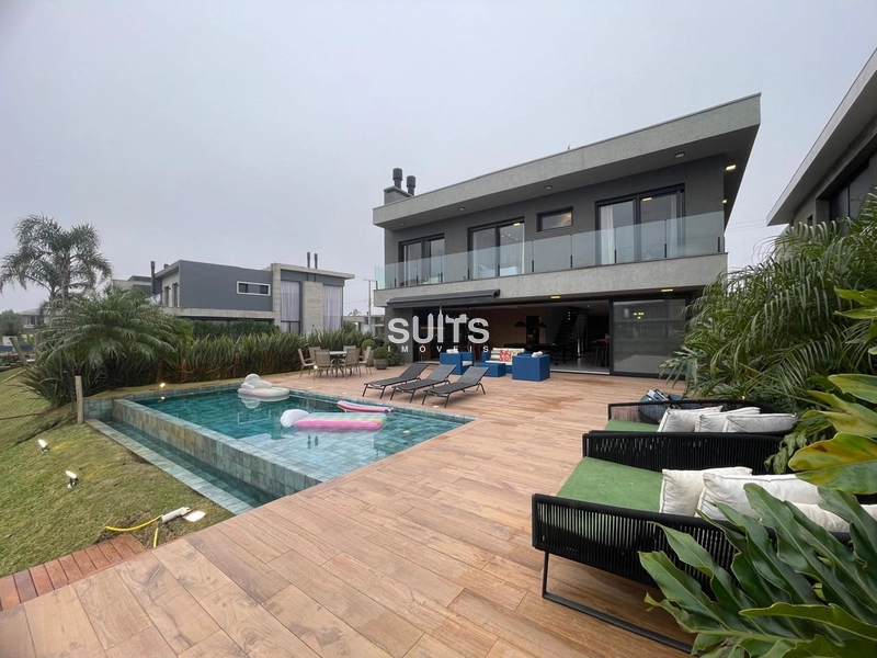 Lindíssimo sobrado beira lago à venda no condomínio Sense: 20ª foto da galeria de imagens do imóvel