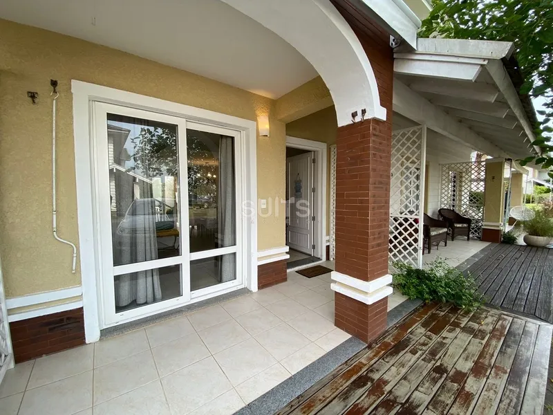 Excelente sobrado à venda no condomínio Pacific: 2ª foto da galeria de imagens do imóvel