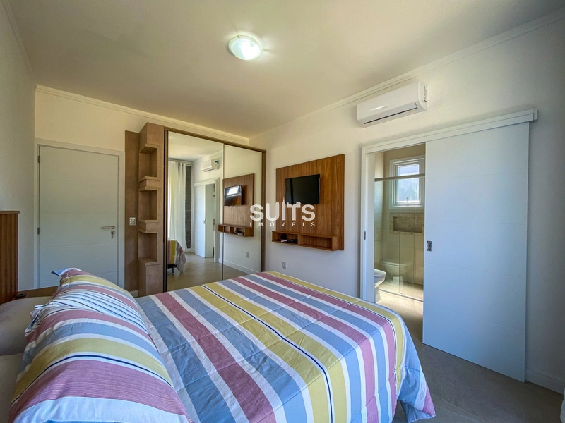 Incrível casa térrea beira lago no condomínio Enseada: 27ª foto da galeria de imagens do imóvel