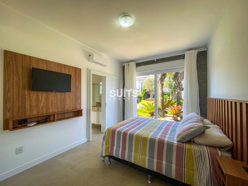 Incrível casa térrea beira lago no condomínio Enseada: 26ª foto da galeria de imagens do imóvel