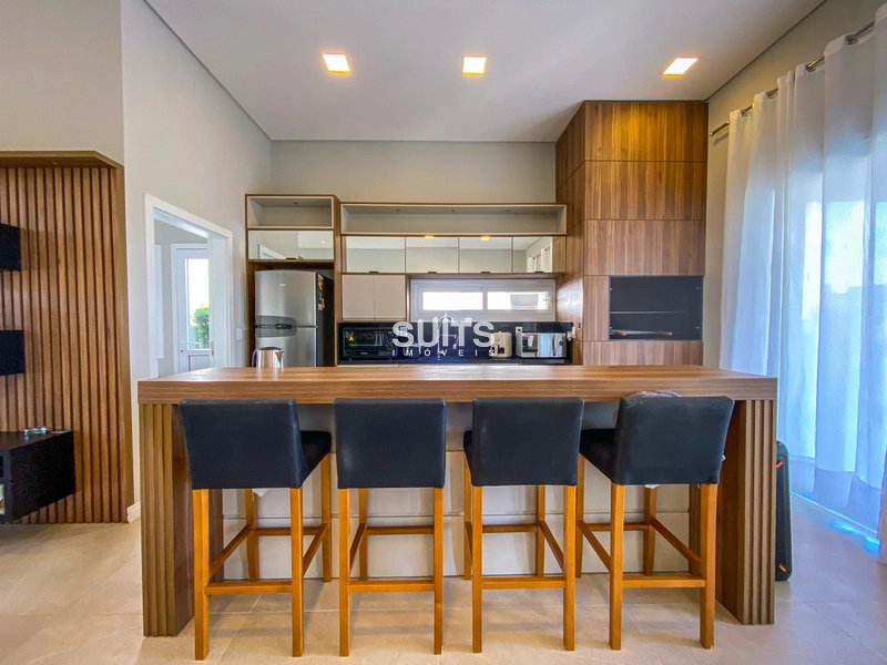 Incrível casa térrea beira lago no condomínio Enseada: 10ª foto da galeria de imagens do imóvel