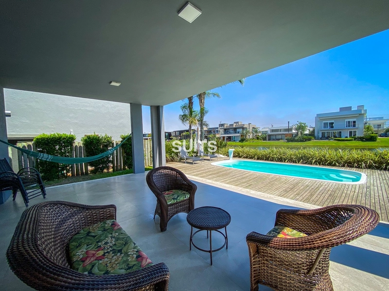 Incrível casa térrea beira lago no condomínio Enseada: 34ª foto da galeria de imagens do imóvel