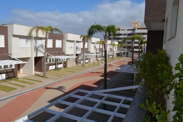 Excelente sobrado no Condomínio Solanas na beira-mar de Atlântida: 24ª foto da galeria de imagens do imóvel