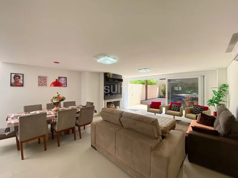 Excelente sobrado no Condomínio Solanas na beira-mar de Atlântida: 2ª foto da galeria de imagens do imóvel