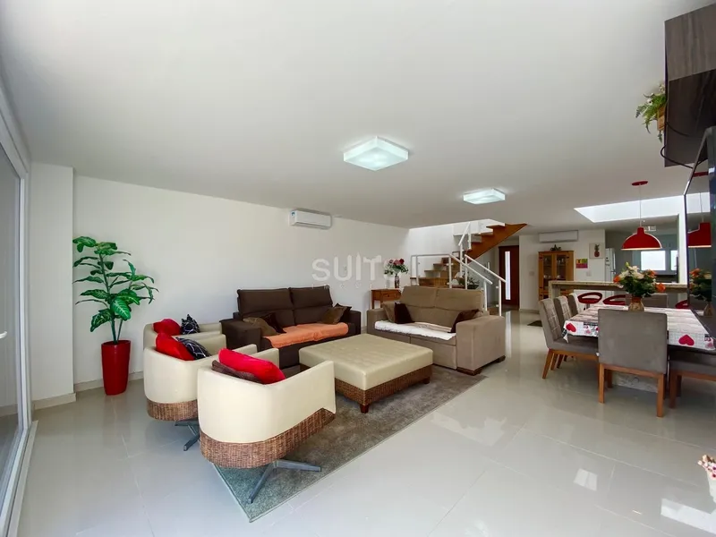 Excelente sobrado no Condomínio Solanas na beira-mar de Atlântida: 3ª foto da galeria de imagens do imóvel