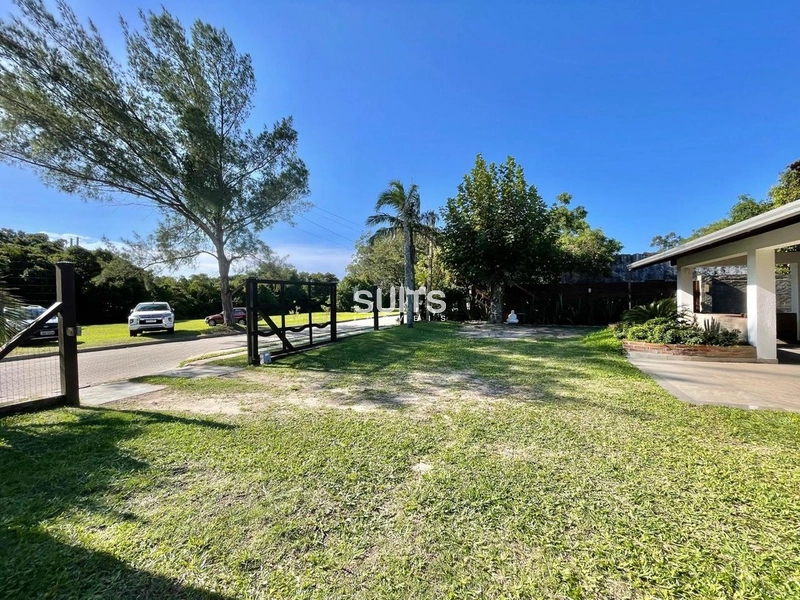 Excelente sobrado à venda em Atlântida!!: 6ª foto da galeria de imagens do imóvel