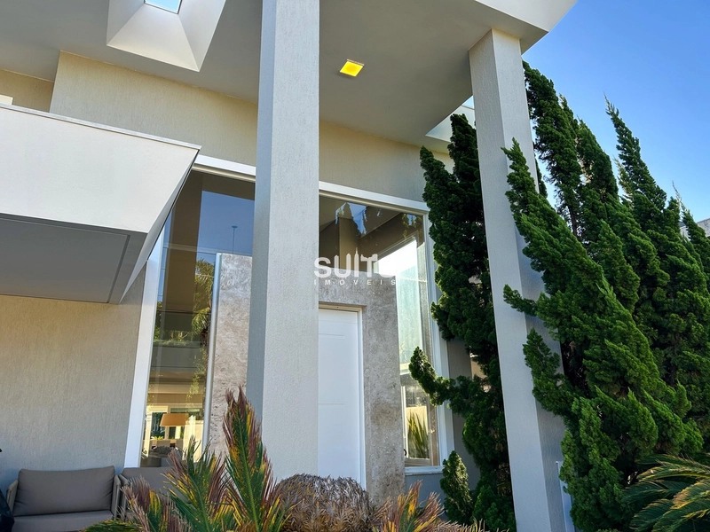 Lindo sobrado Beira-Lago à venda no Condomínio Bosques de Atlântida: 4ª foto da galeria de imagens do imóvel