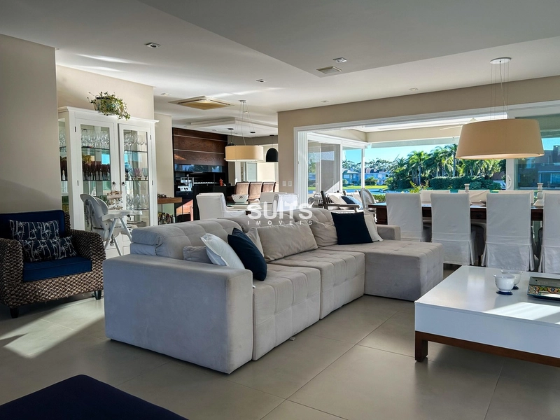 Lindo sobrado Beira-Lago à venda no Condomínio Bosques de Atlântida: 10ª foto da galeria de imagens do imóvel