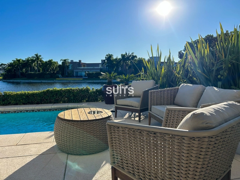 Lindo sobrado Beira-Lago à venda no Condomínio Bosques de Atlântida: 20ª foto da galeria de imagens do imóvel