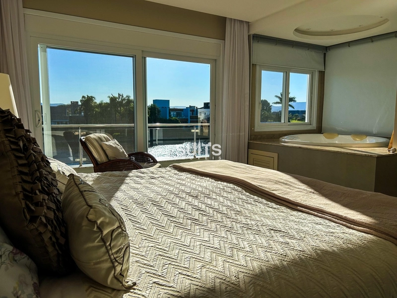 Lindo sobrado Beira-Lago à venda no Condomínio Bosques de Atlântida: 51ª foto da galeria de imagens do imóvel