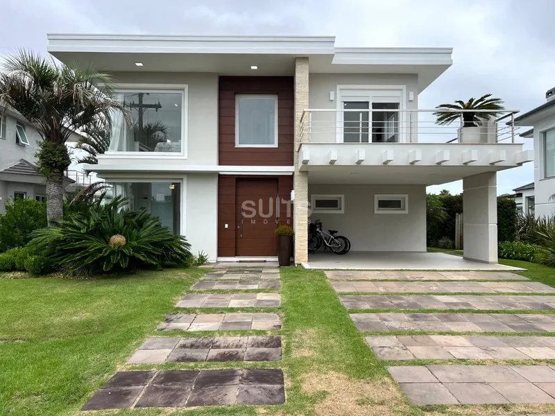 Excelente sobrado à venda no condomínio Ventura em Xangri-lá: 1ª foto da galeria de imagens do imóvel