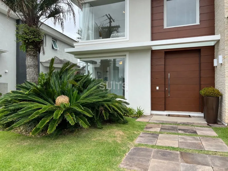 Excelente sobrado à venda no condomínio Ventura em Xangri-lá: 2ª foto da galeria de imagens do imóvel