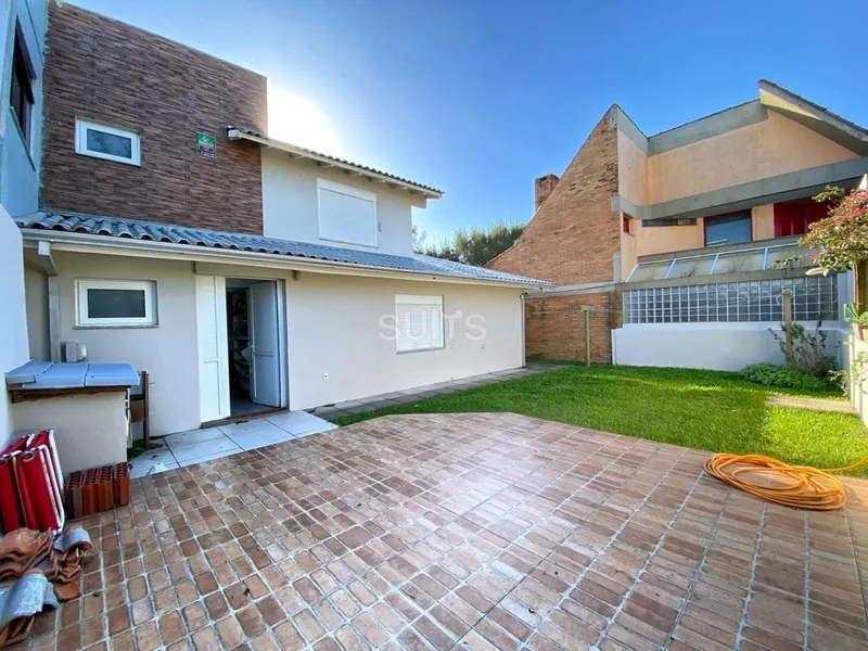 Belíssimo sobrado à 01 quadra do mar no Centro de Xangri-Lá: 29ª foto da galeria de imagens do imóvel