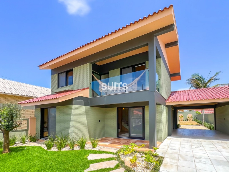 Excelente Sobrado à 01 quadra do mar no Centro da praia de Xangri-Lá: 3ª foto da galeria de imagens do imóvel