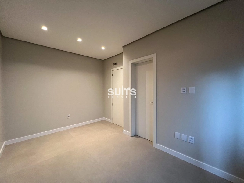 Lindo sobrado à venda no condomínio Sunset: 18ª foto da galeria de imagens do imóvel